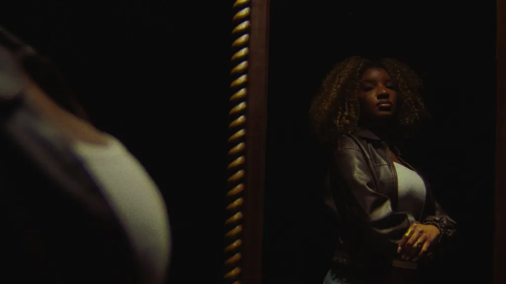 Afreekassia lança clipe de "Reflexões de uma Mente Madura", faixa de Cacau 50% Vol. II