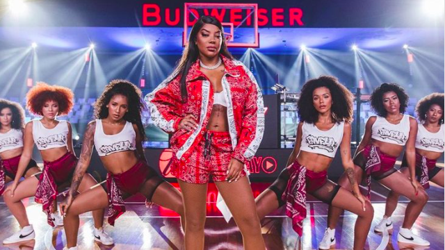 Budweiser leva Ludmilla aos palcos da NBA House 2022