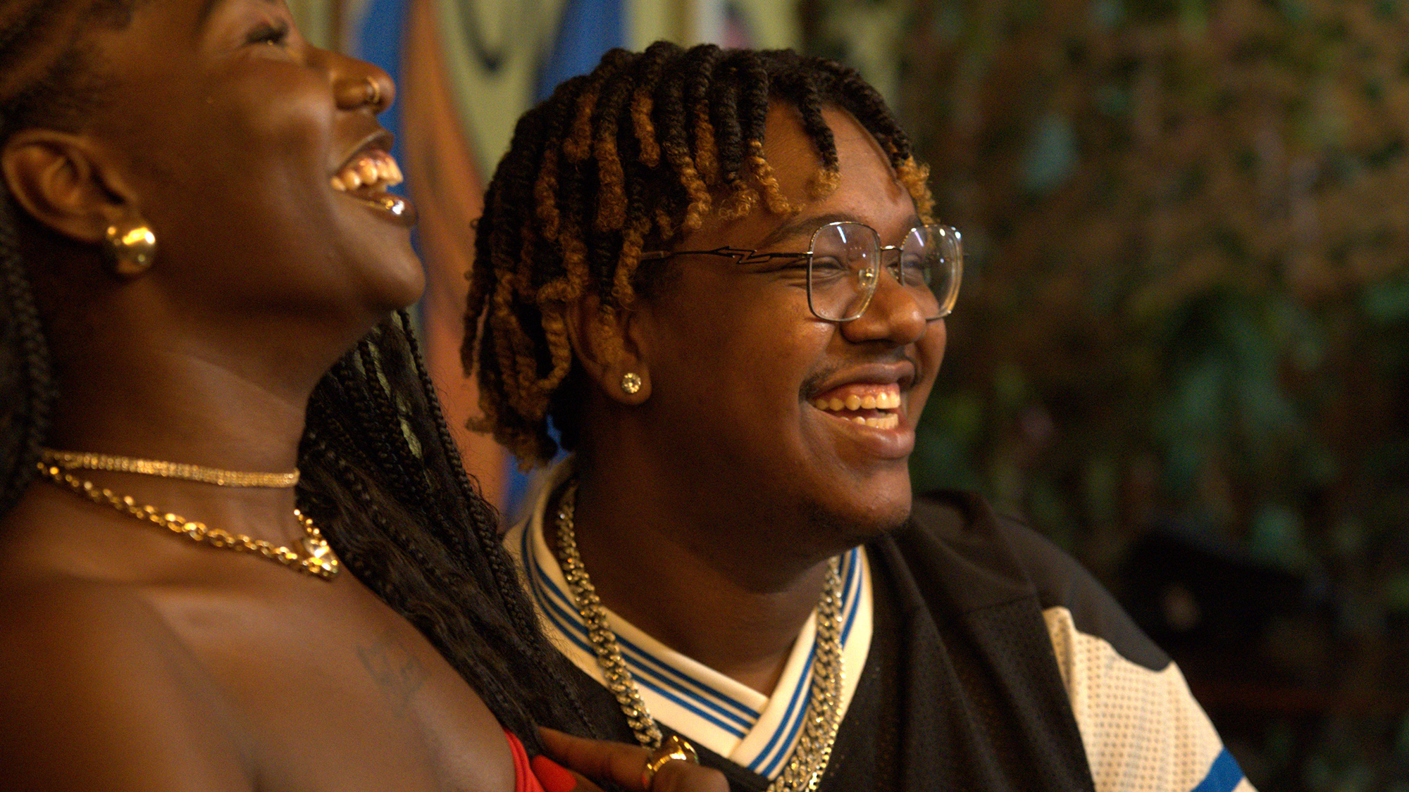 FALANDO SOBRE EMPODERAMENTO E LIBERDADE AO POVO NEGRO, LILOW LANÇA “BE FREE MIXTAPE”
