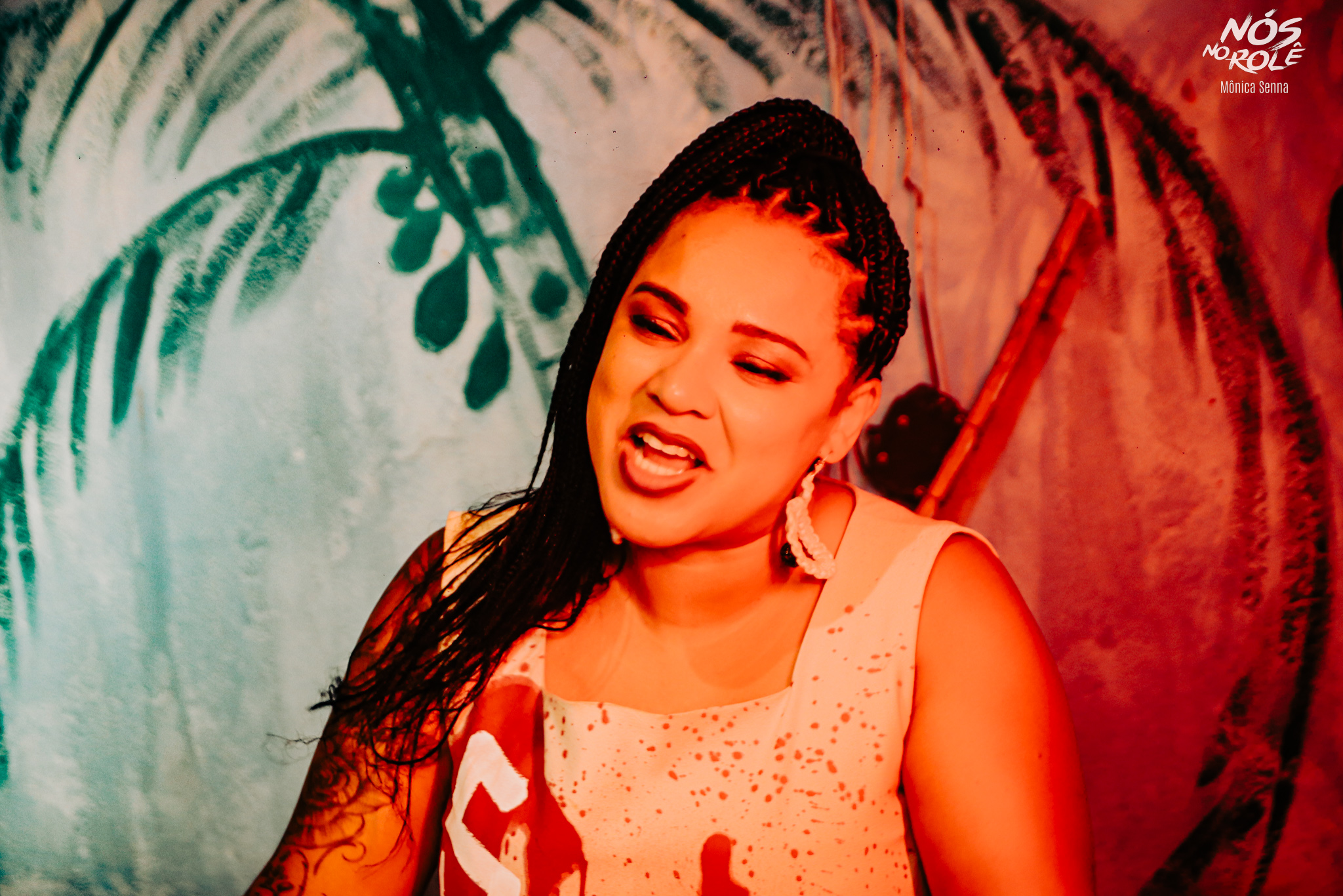 Chai Odisseiana lança o videoclipe “De Dentro pra Fora” e convida o público a um mergulho de autoconhecimento e autoestima